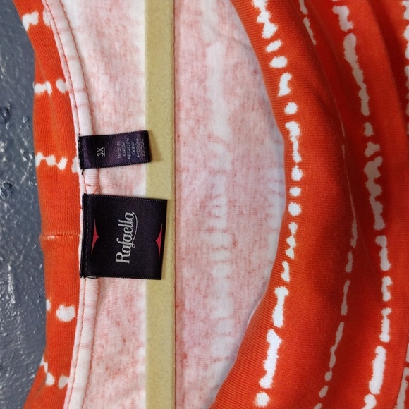 Orange striped tank - Picture 2 of 6